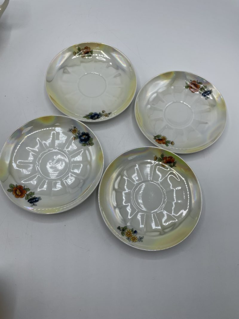 Service à thé ou café vintage en porcelaine Tchécoslovaquie décor perroquet – Image 17