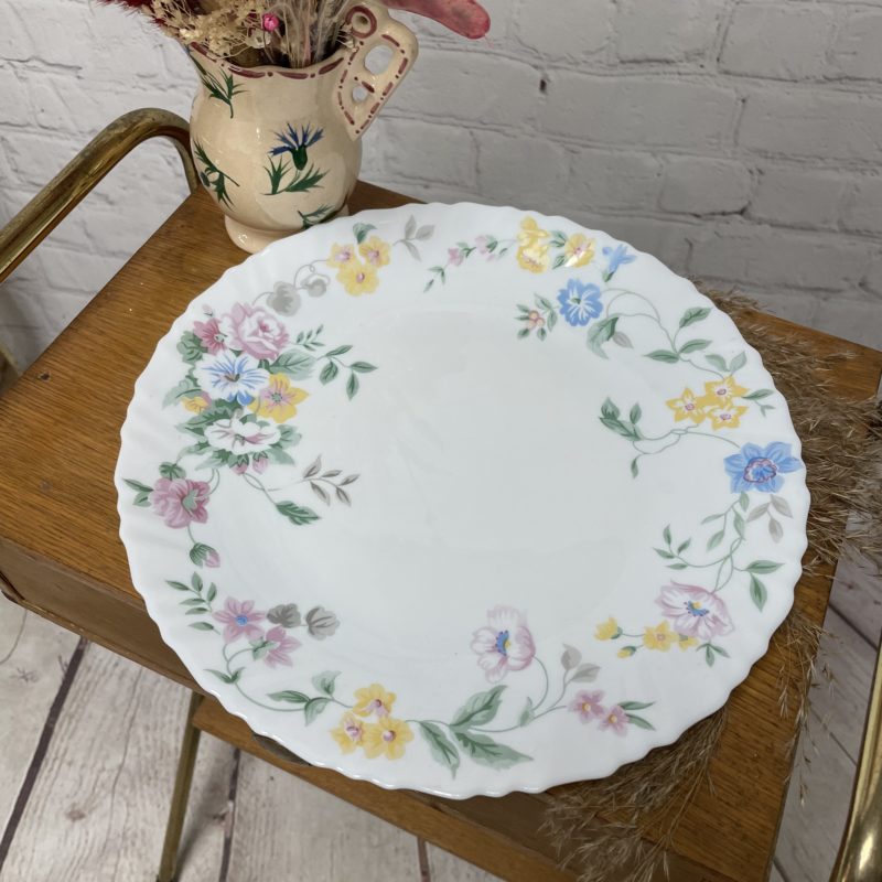 assiette presentation arcopal france vaisselle vintage