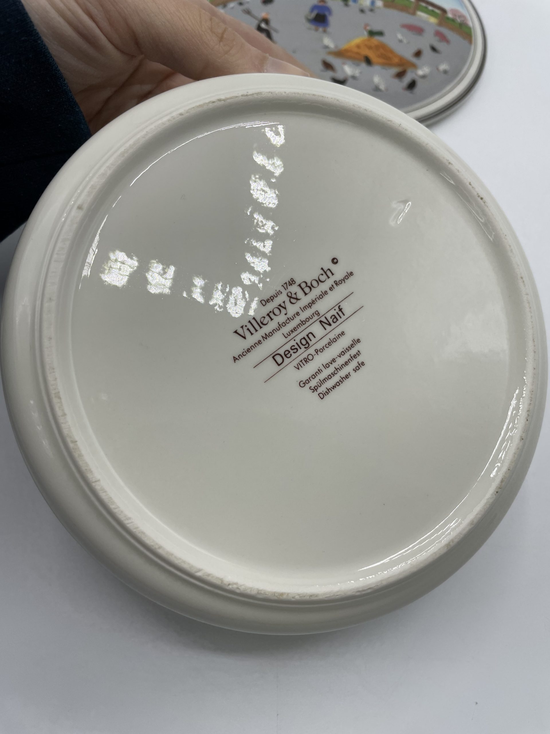 Bonbonnière ronde vintage Villeroy et Boch design naïf – Image 4