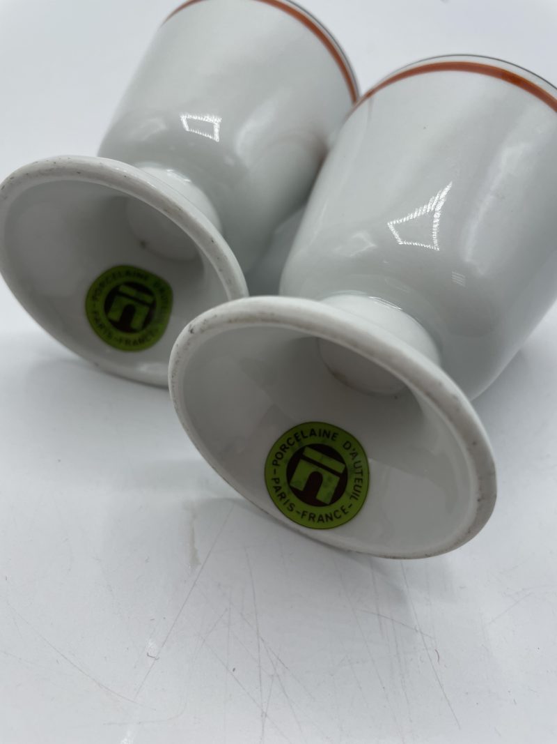 Lot de 4 gobelets en porcelaine d'Auteuil Paris – Image 5