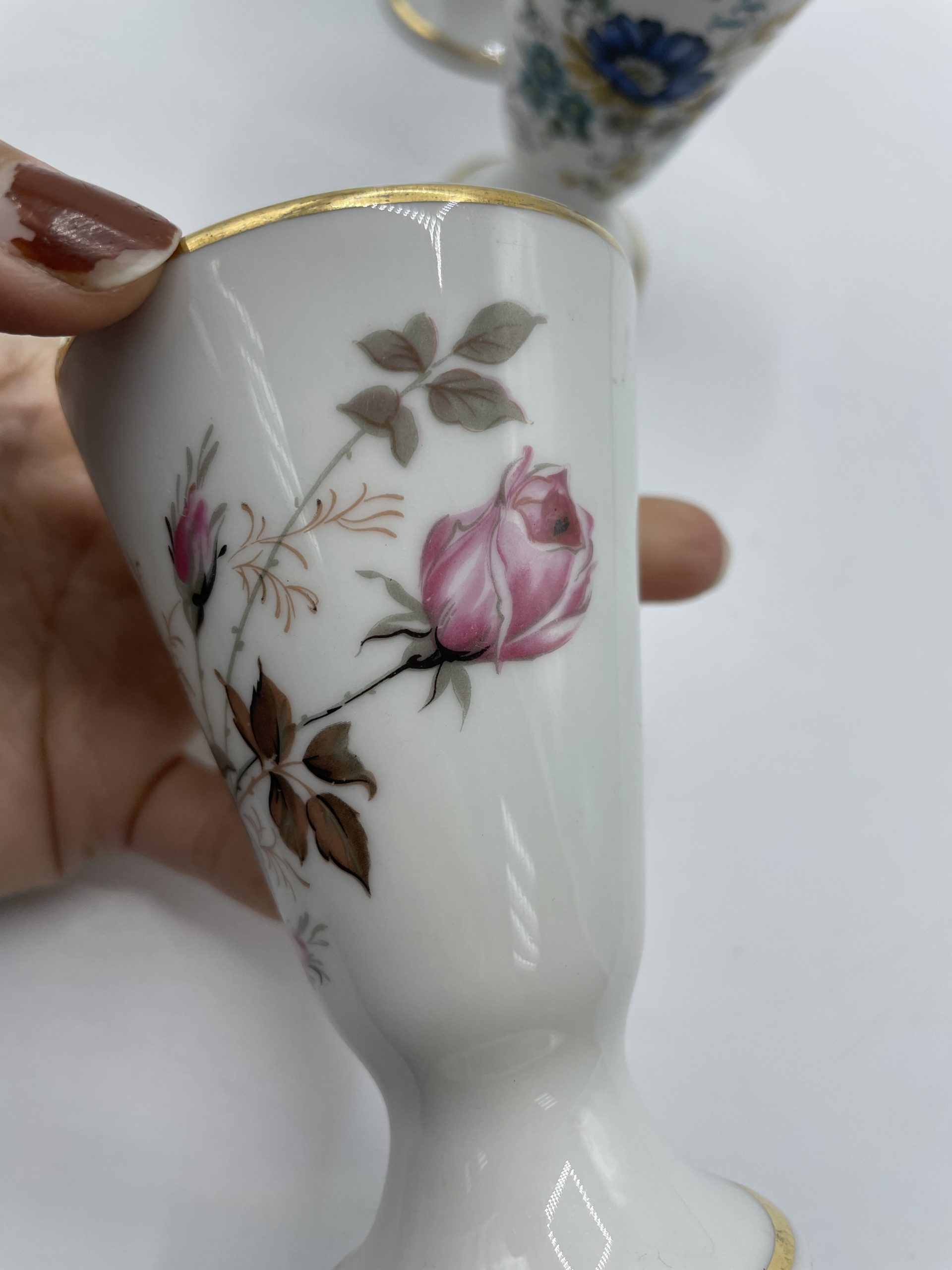 Lot de 3 mazagrans vintage porcelaine de Limoges décor de fleur romantiques – Image 8