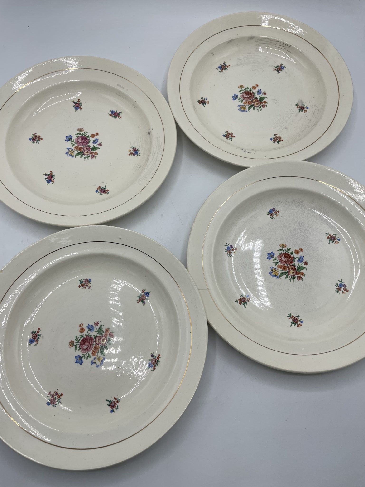 Promo Service 18 Assiettes chez KANDY