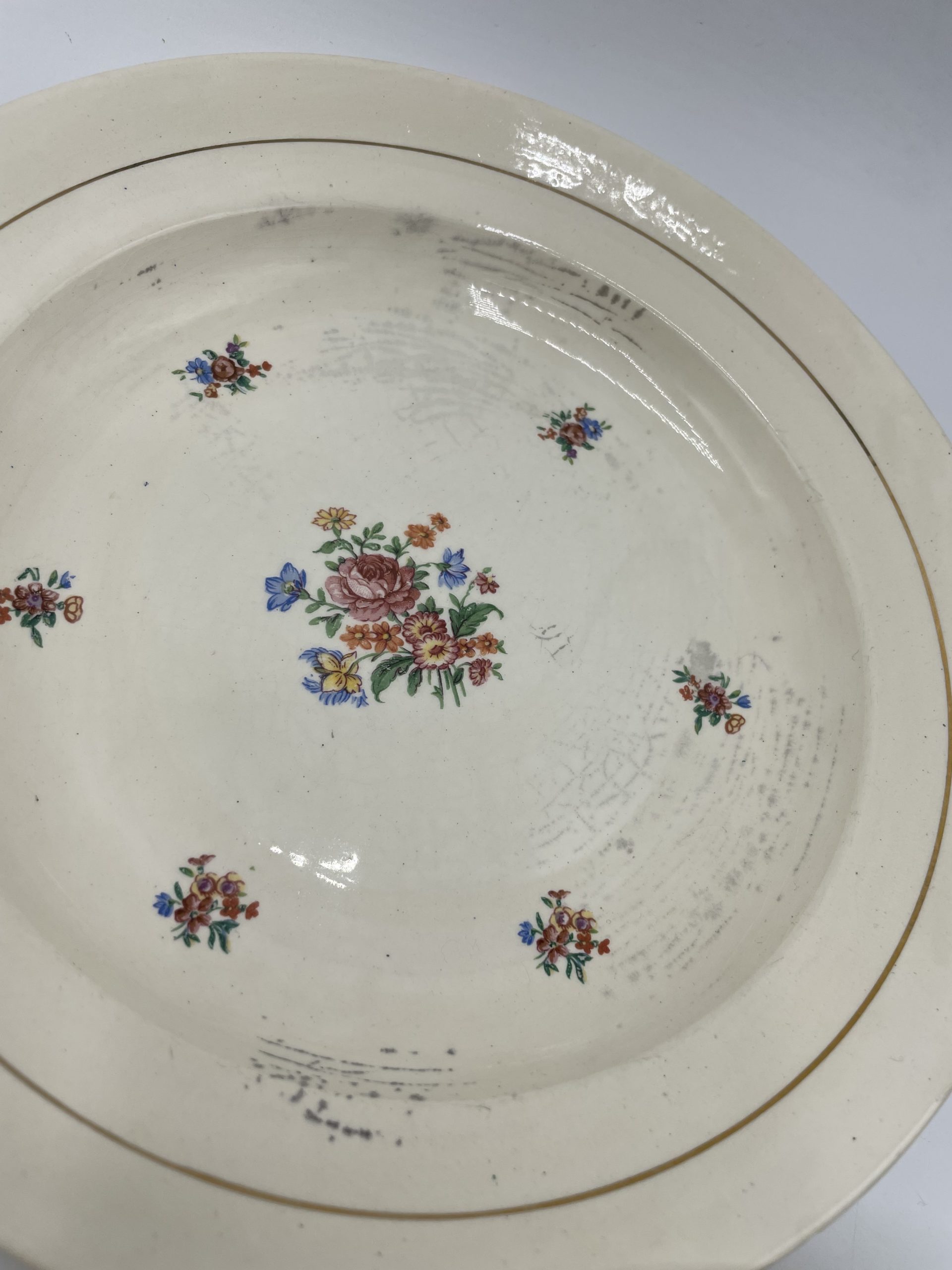 Service 18 assiettes vintage faïence CAC Labrut & Cie Grigny - Ressourcerie  Histoires Sans Fin