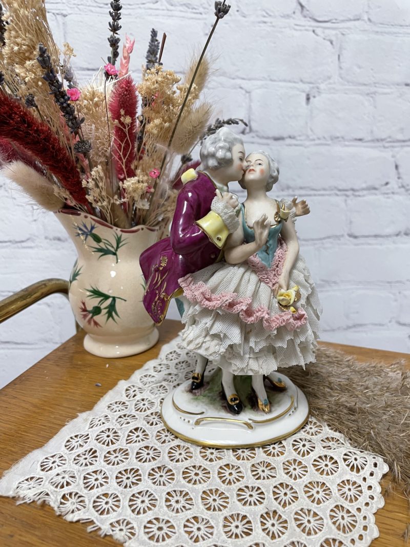 statuette couple galant porcelaine dresdes