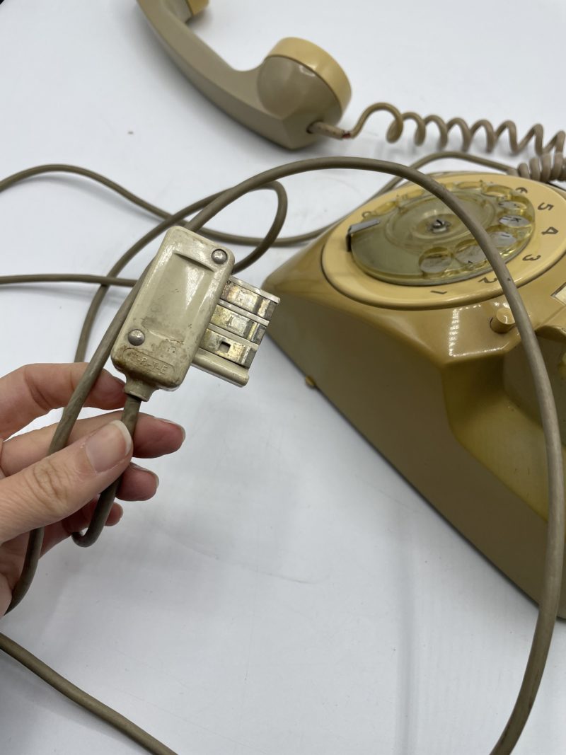 Ancien téléphone à cadran ITT CGT vintage beige – Image 3