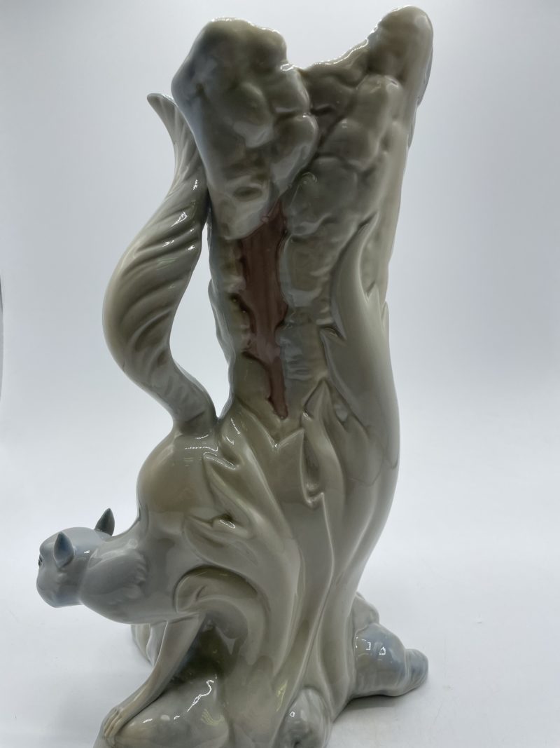 Vase en porcelaine écureuils Miguel Requena – Image 10