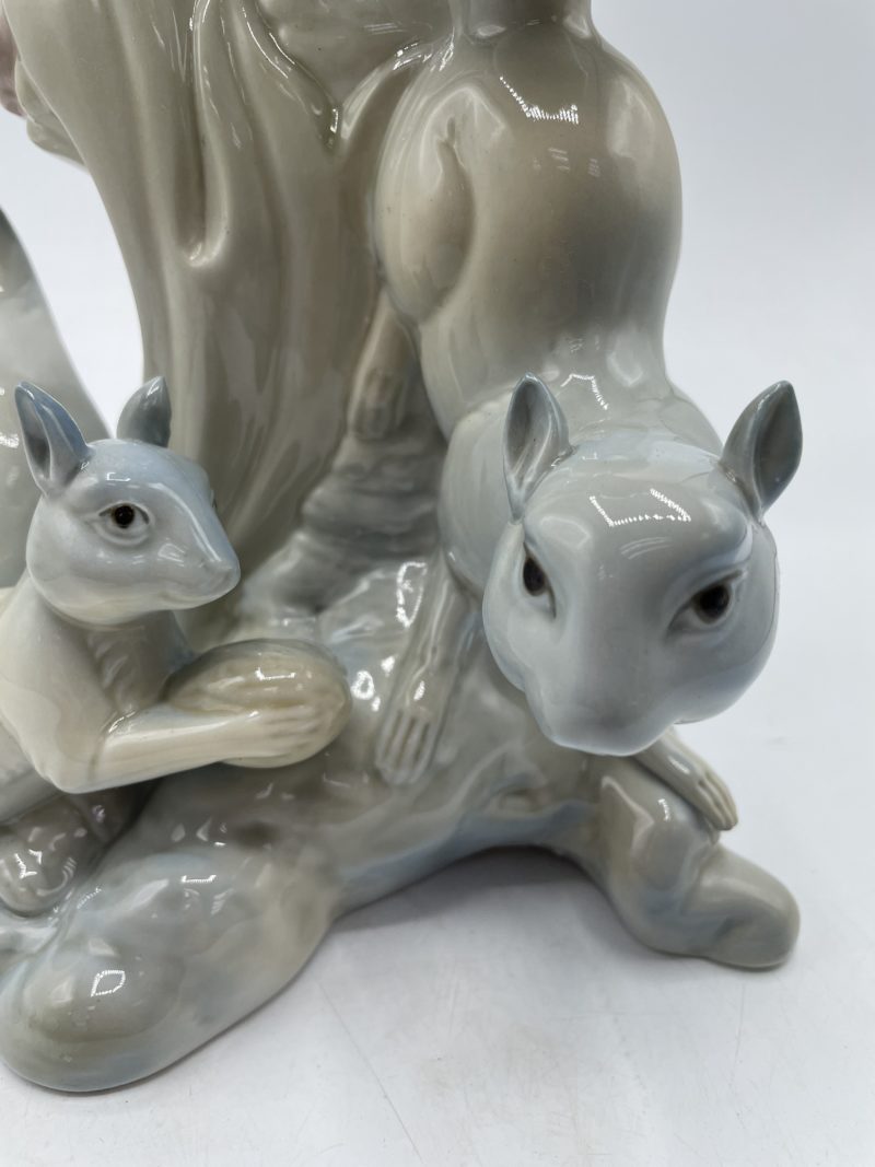 Vase en porcelaine écureuils Miguel Requena – Image 8