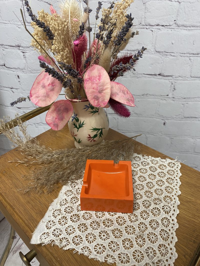 Cendrier vintage plastique orange pop design Olivetti