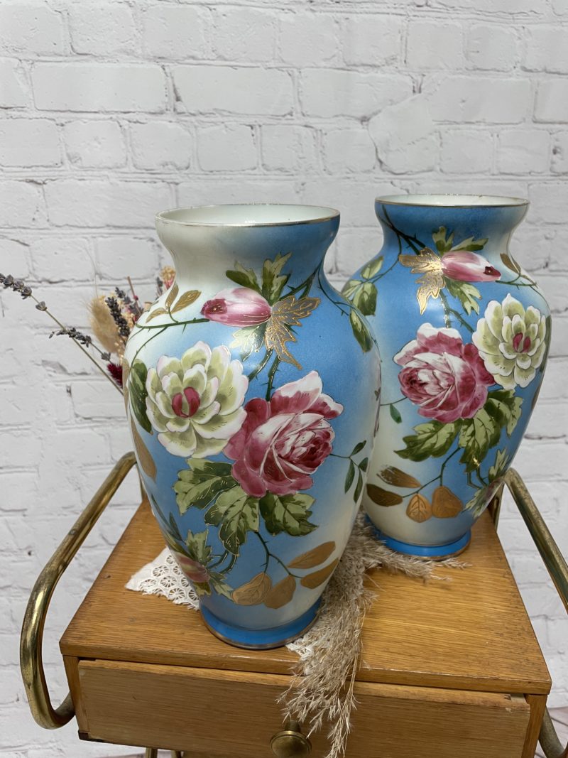Lot 2 grands vases porcelaine pivoines