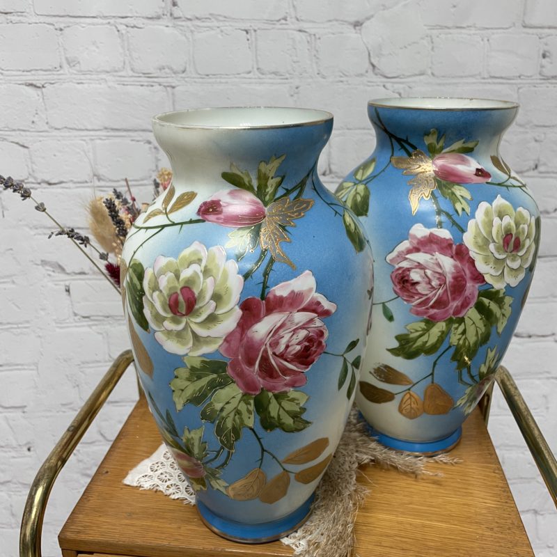 Lot 2 grands vases porcelaine pivoines