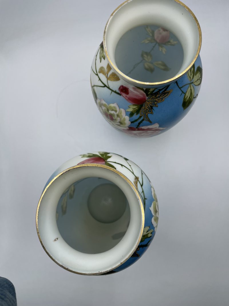 Lot 2 grands vases porcelaine pivoines – Image 2