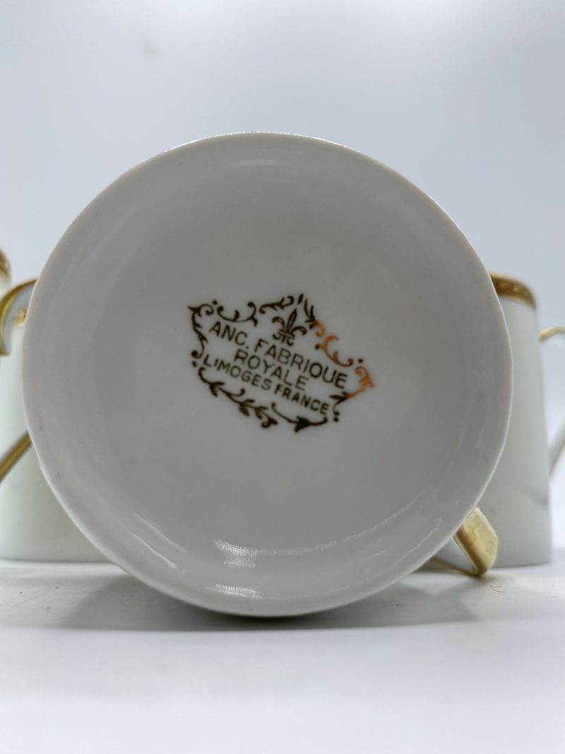 Lot 4 petites tasses à café porcelaine de Limoges Ancienne Manufacture Royale – Image 3