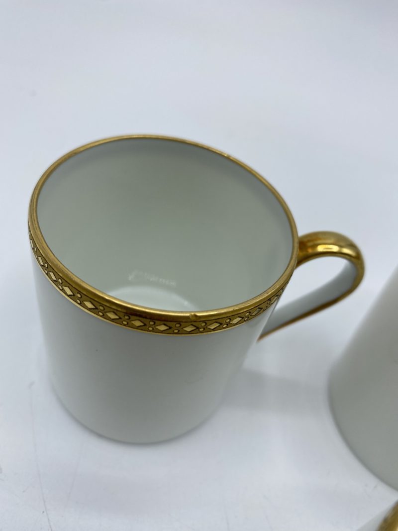 Lot 4 petites tasses à café porcelaine de Limoges Ancienne Manufacture Royale – Image 2