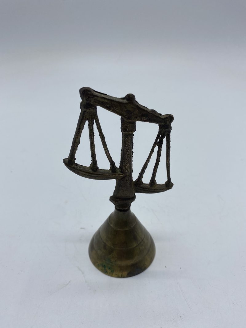 Petite cloche laiton balance Inde – Image 2