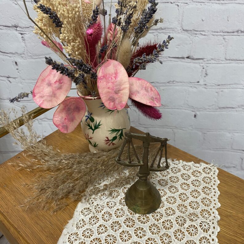 Petite cloche laiton balance Inde