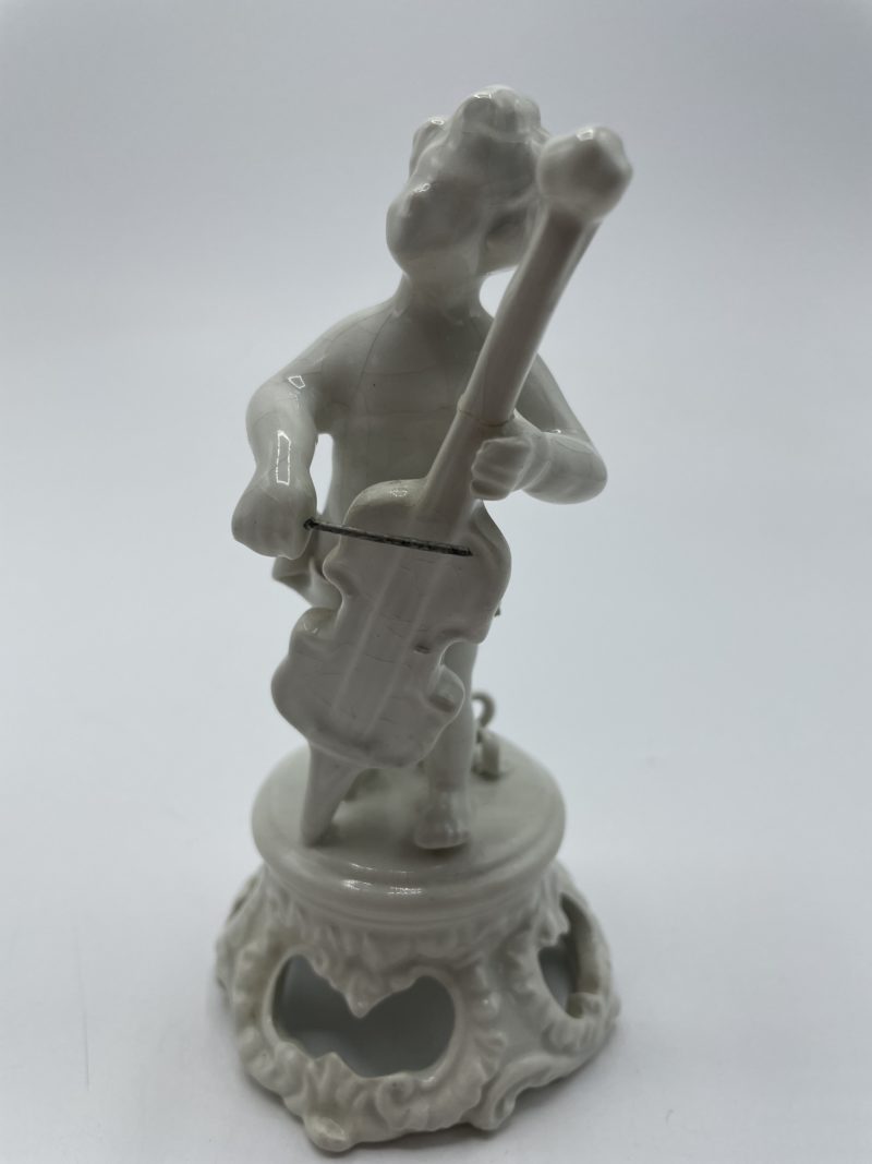 Lot 4 statuettes céramique orchestre chérubins – Image 5