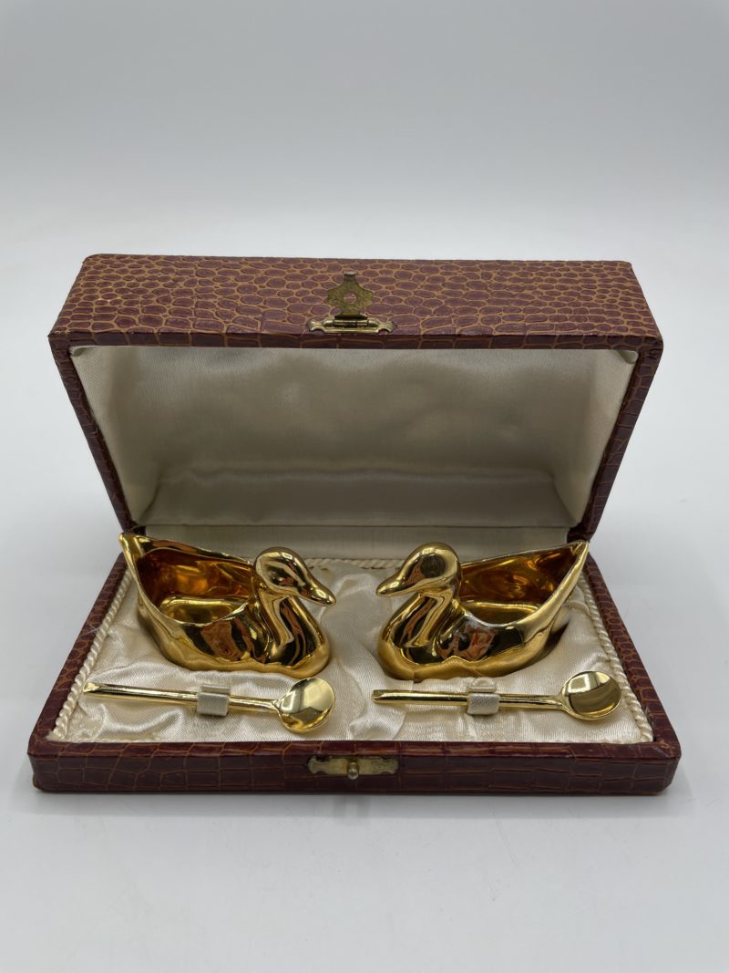Duo salerons en porcelaine de Limoges R Montigny canards – Image 11