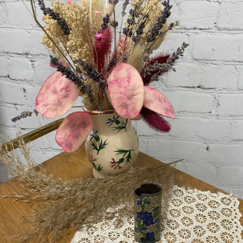 Etui pour briquet jetable en métal émaillé