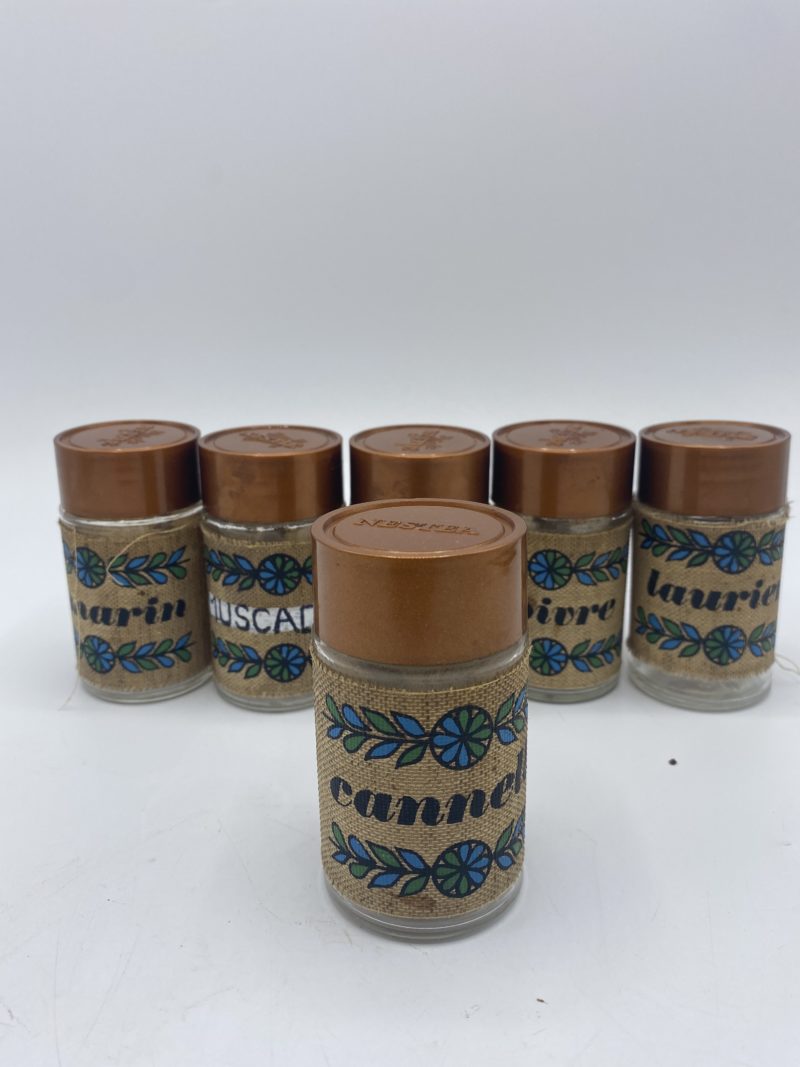 Lot de 6 petits pots à épices en verre vintage Nestlé – Image 6