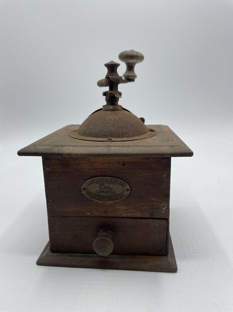 Moulin à café en bois vintage Peugeot Frères – Image 3