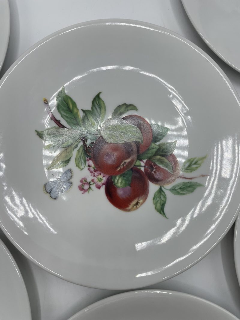 6 assiettes à dessert porcelaine Champs Élysées Paris fruits et papillons – Image 3