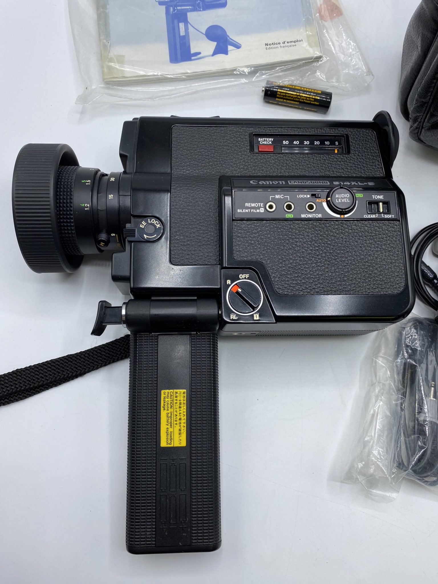 LOT DE 19 CAMERA SUPER 8 CANON -- POUR PIÈCES--AF 514 XL-S / 514 XL-S /AF 310 XL