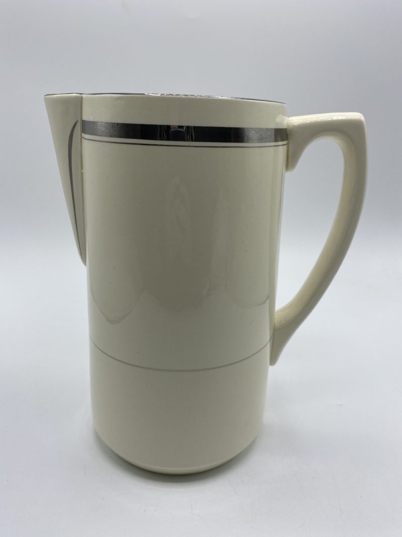 Duo grand plat creux et carafe Terre de fer Saint Amand beige et argent – Image 2