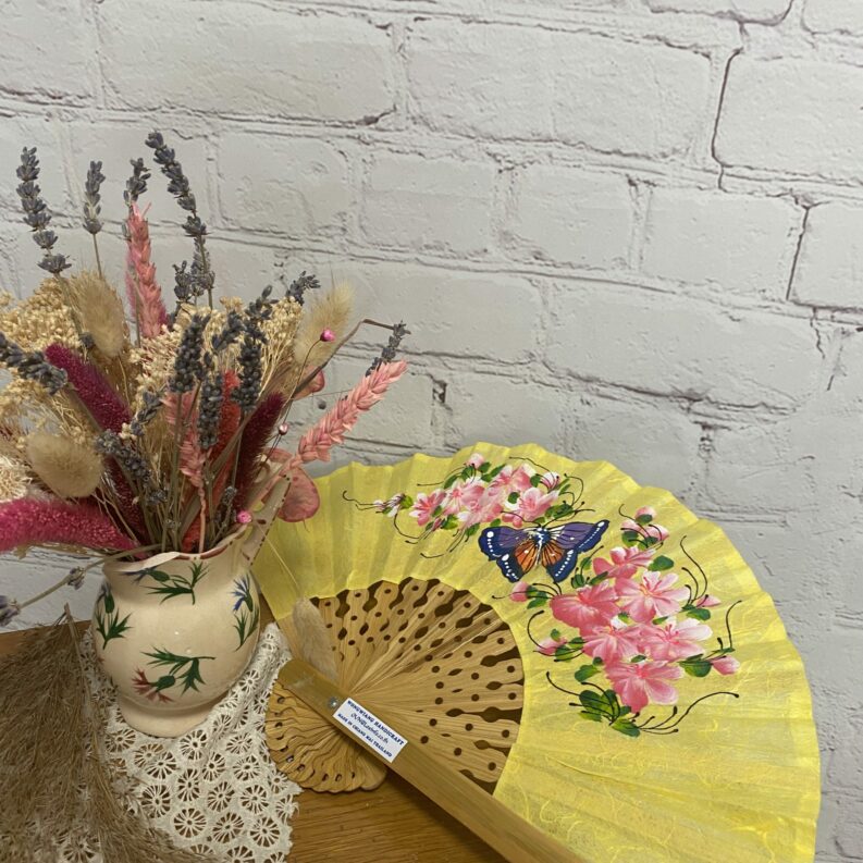 Eventail Wongwiang Thaïlande jaune