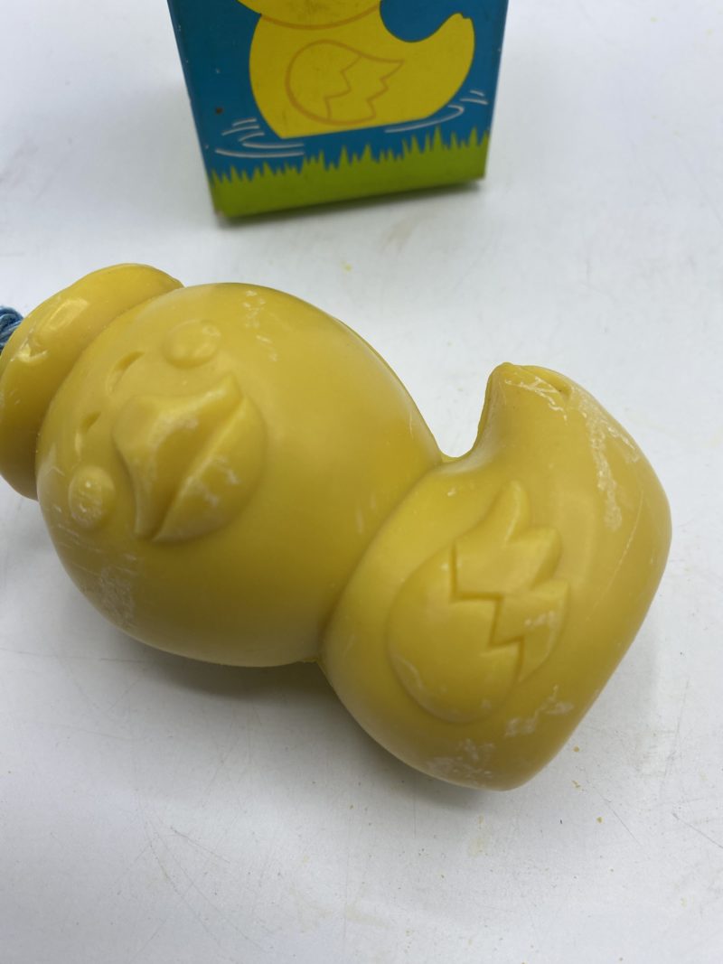 Savon vintage AVON caneton jaune – Image 3