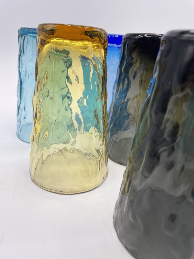 Lot de 8 verres à orangeade vintage ocre bleu et noir – Image 2