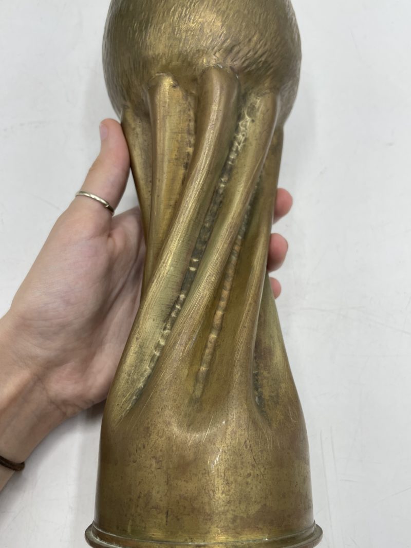 Duo sculptures douilles d'obus en laiton – Image 16