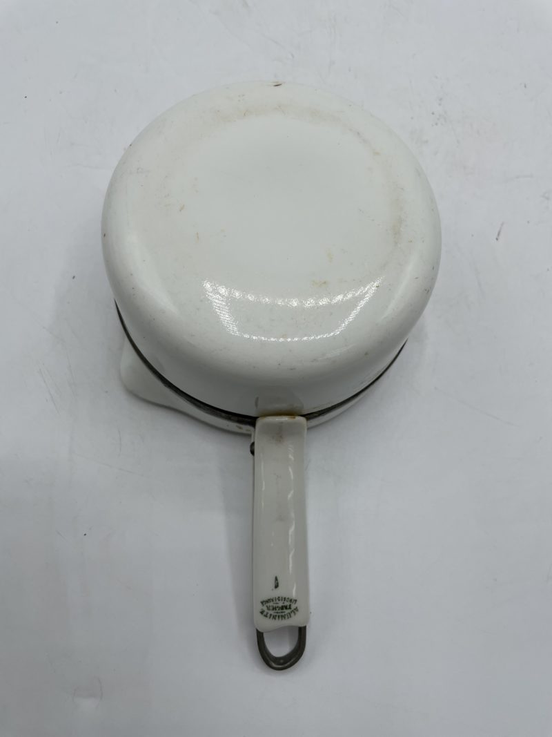 Petite casserole poêlon en porcelaine blanche aluminite Frugier Limoges – Image 8