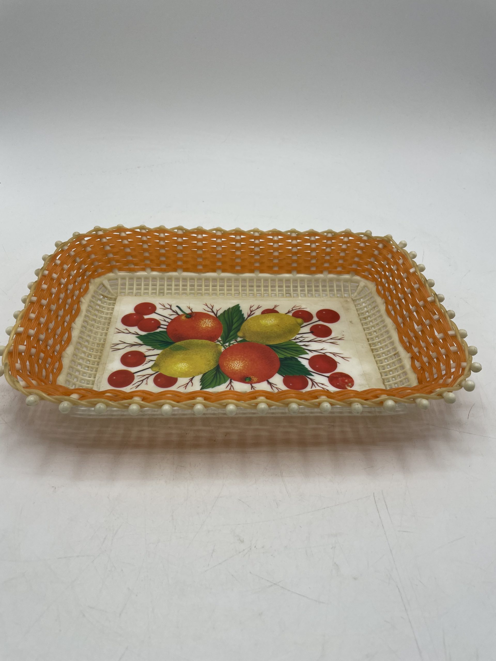 Petite panière à pain vintage kitch plastique et scoubidou motifs fruits – Image 6