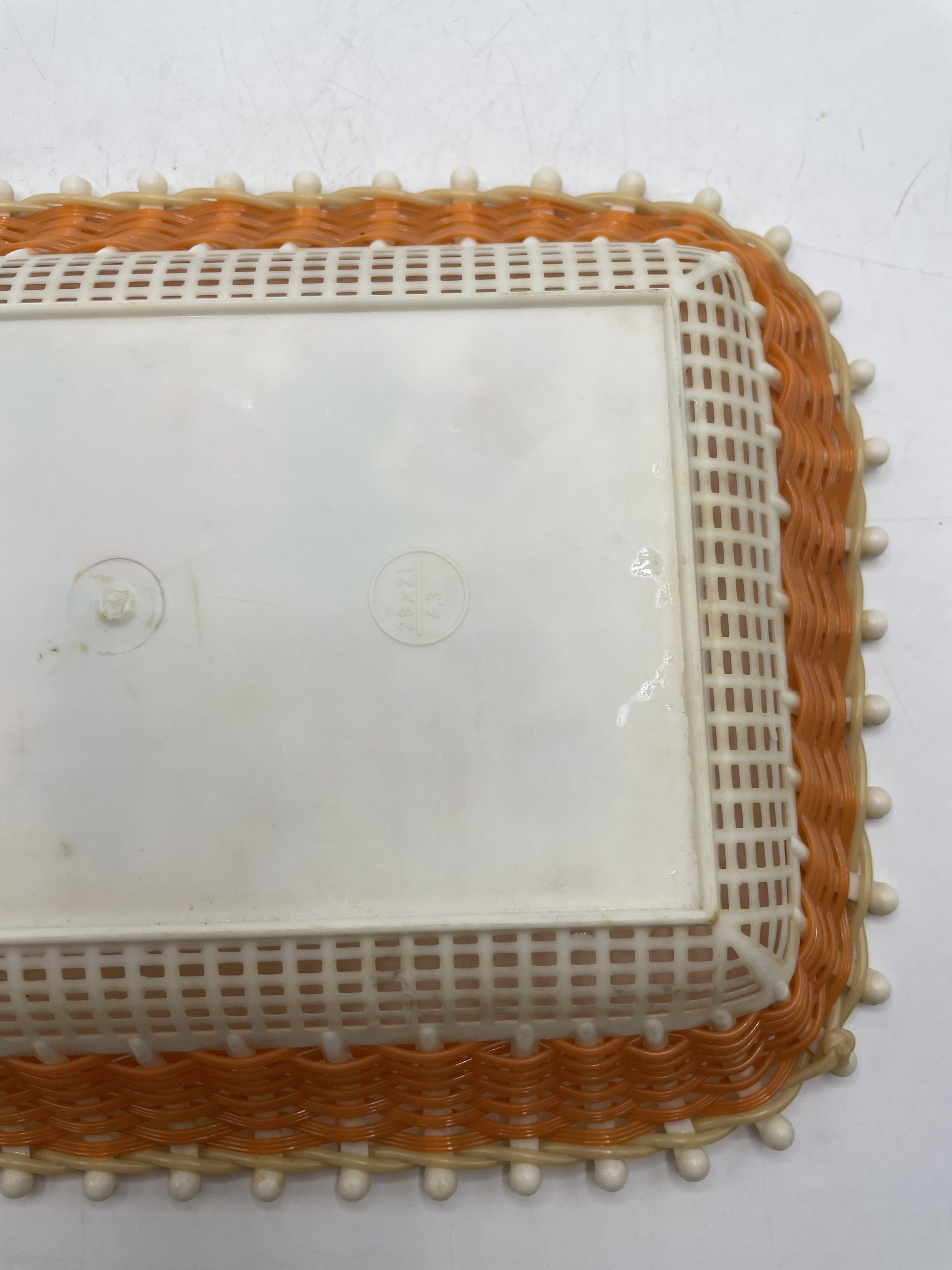 Petite panière à pain vintage kitch plastique et scoubidou motifs fruits – Image 9