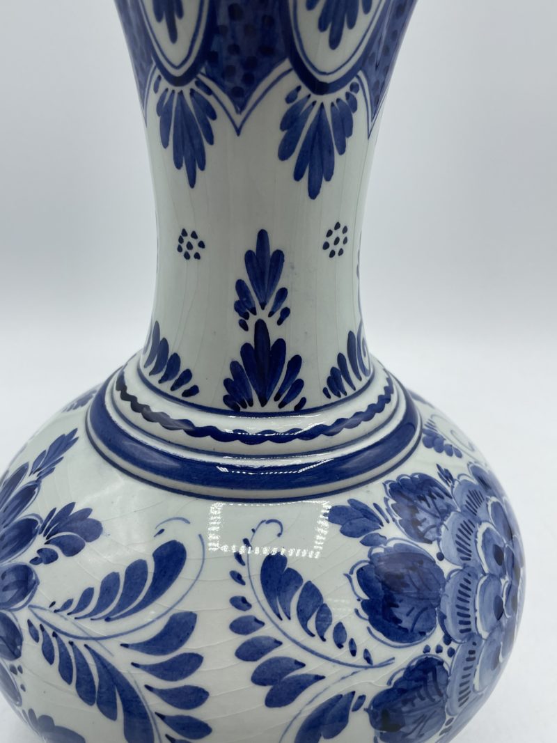 Grand vase tulipe céramique Delft – Image 7