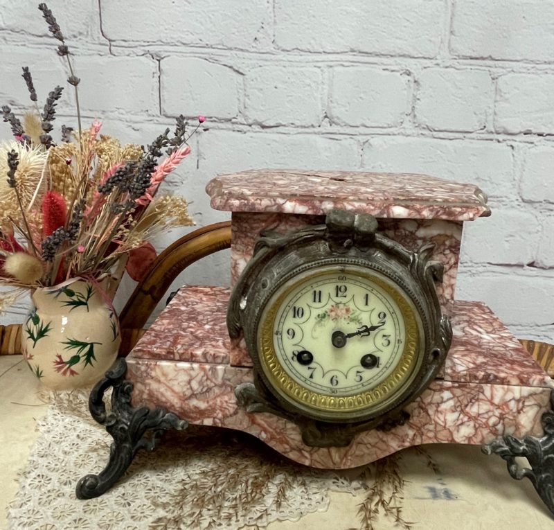 Horloge à poser vintage marbre rose (11)