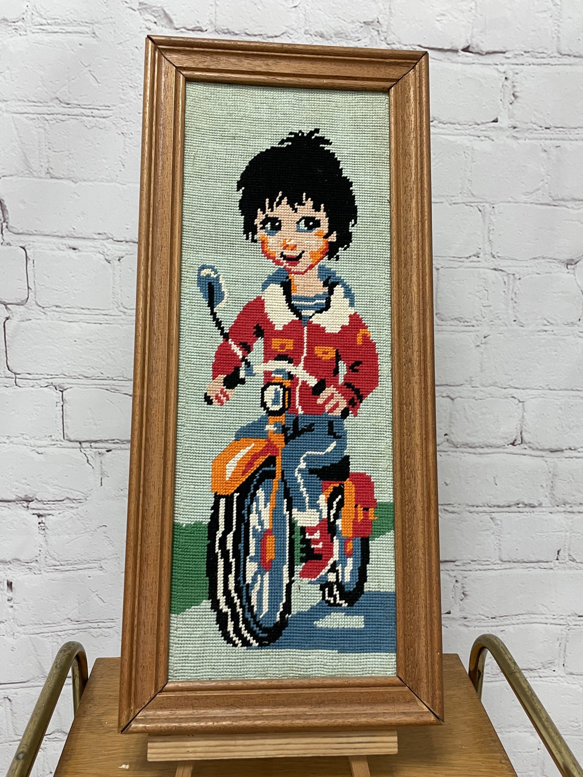 Tableau panneau crochet Poulbot vintage sur solex - Ressourcerie Histoires  Sans Fin