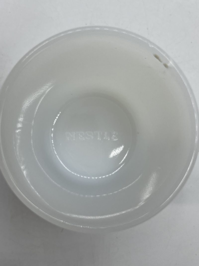 Lot 7 tasses à café et soucoupes vintage Nestlé – Image 6