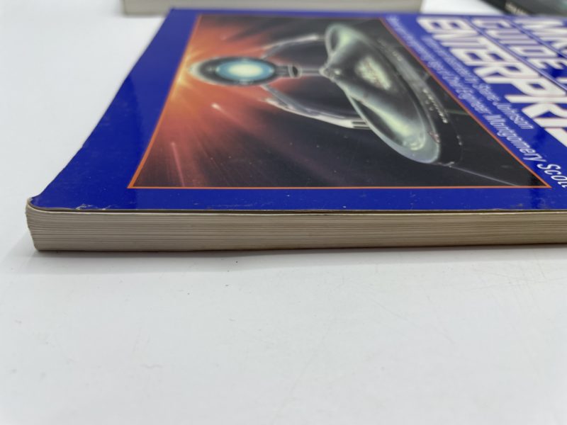 Trio livres de collection Star trek Mr Scott's guide to the Enterprise / The Making Of Star Trek Fist Contact / Star Trek Star Fleet Technical Manual – Image 31