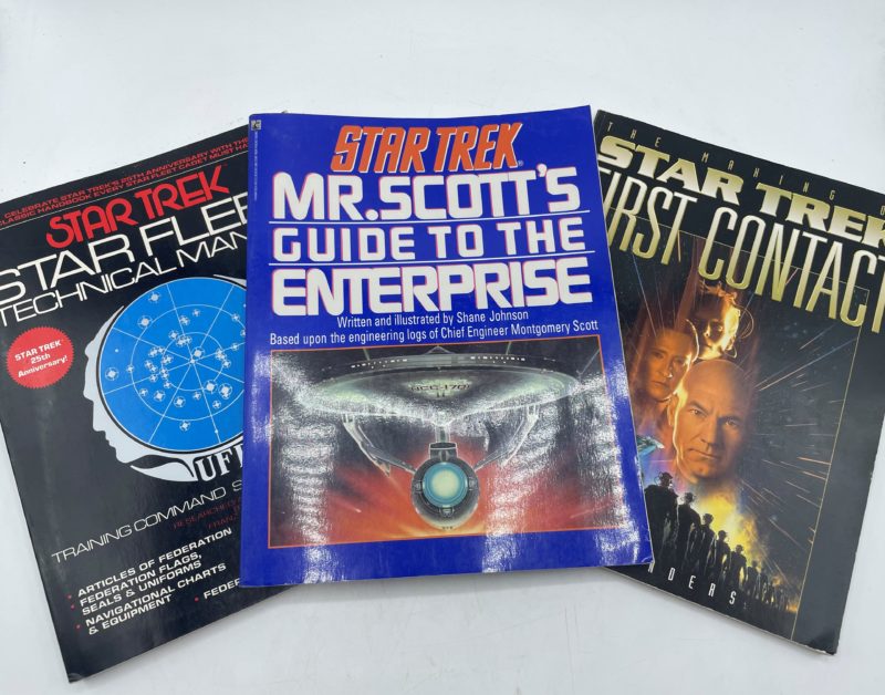 Trio livres de collection Star trek Mr Scott's guide to the Enterprise / The Making Of Star Trek Fist Contact / Star Trek Star Fleet Technical Manual – Image 3