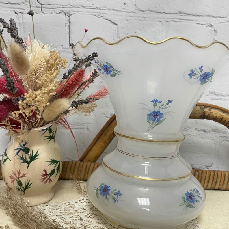 Vase verre translucide fleurs bleues (9)