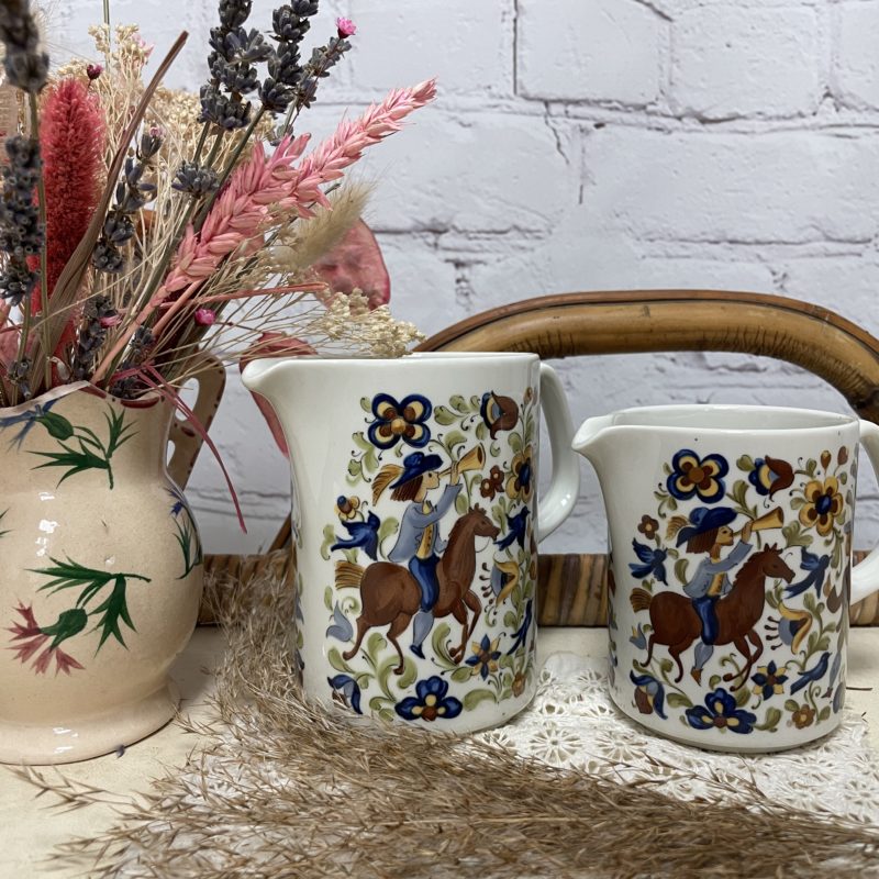 Duo de grandes tasses / mugs + soucoupes de Villeroy & Boch modèle