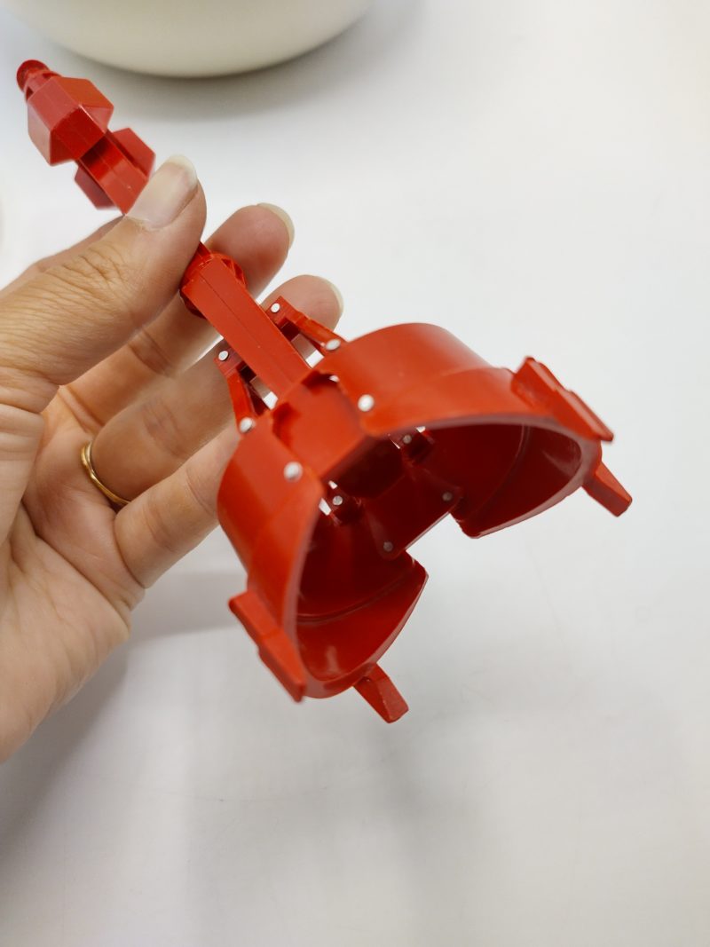 Bac et pince à glaçons vintage en plastique Poclain by Bourbon – Image 2