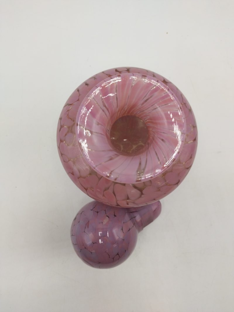 Carafe vintage en verre coloré rose – Image 6