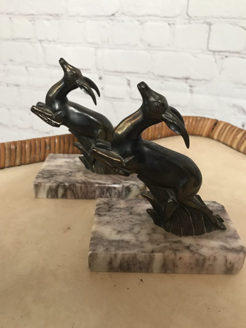 STATUETTES ARTDECO BICHE