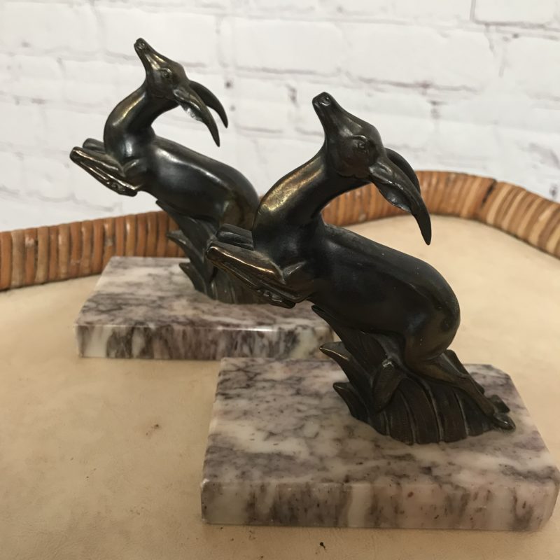 STATUETTES ARTDECO BICHE