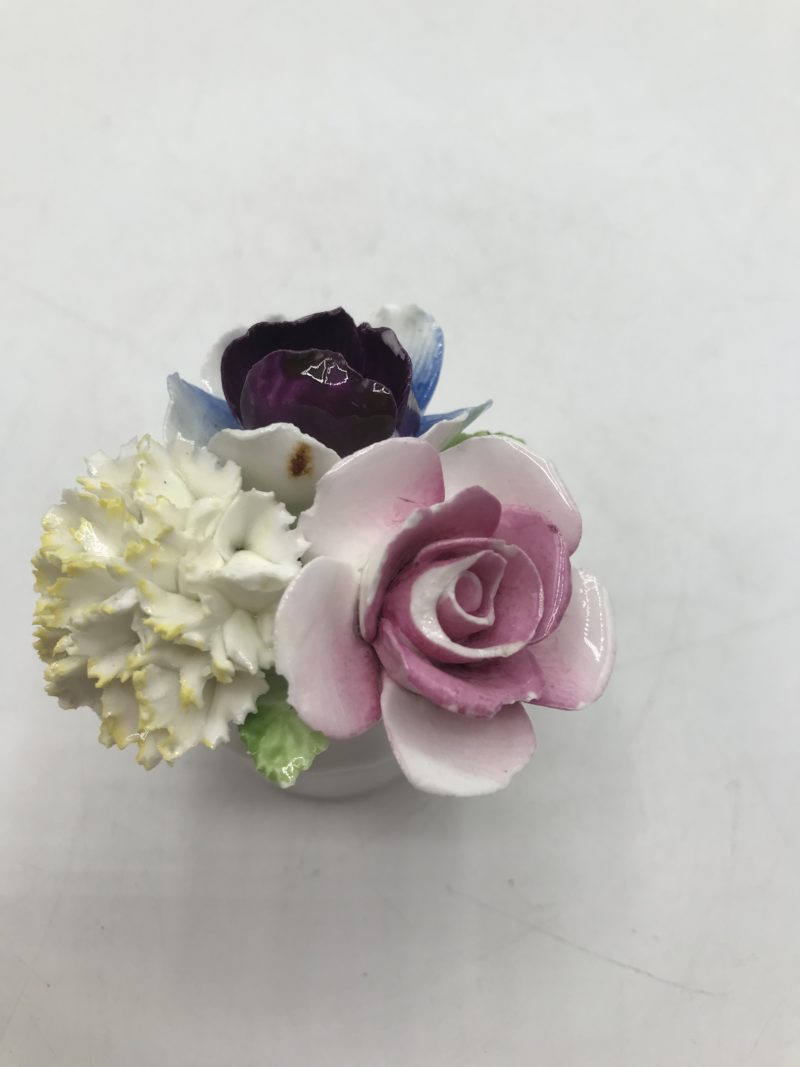 bouquet fleurs porcelaine