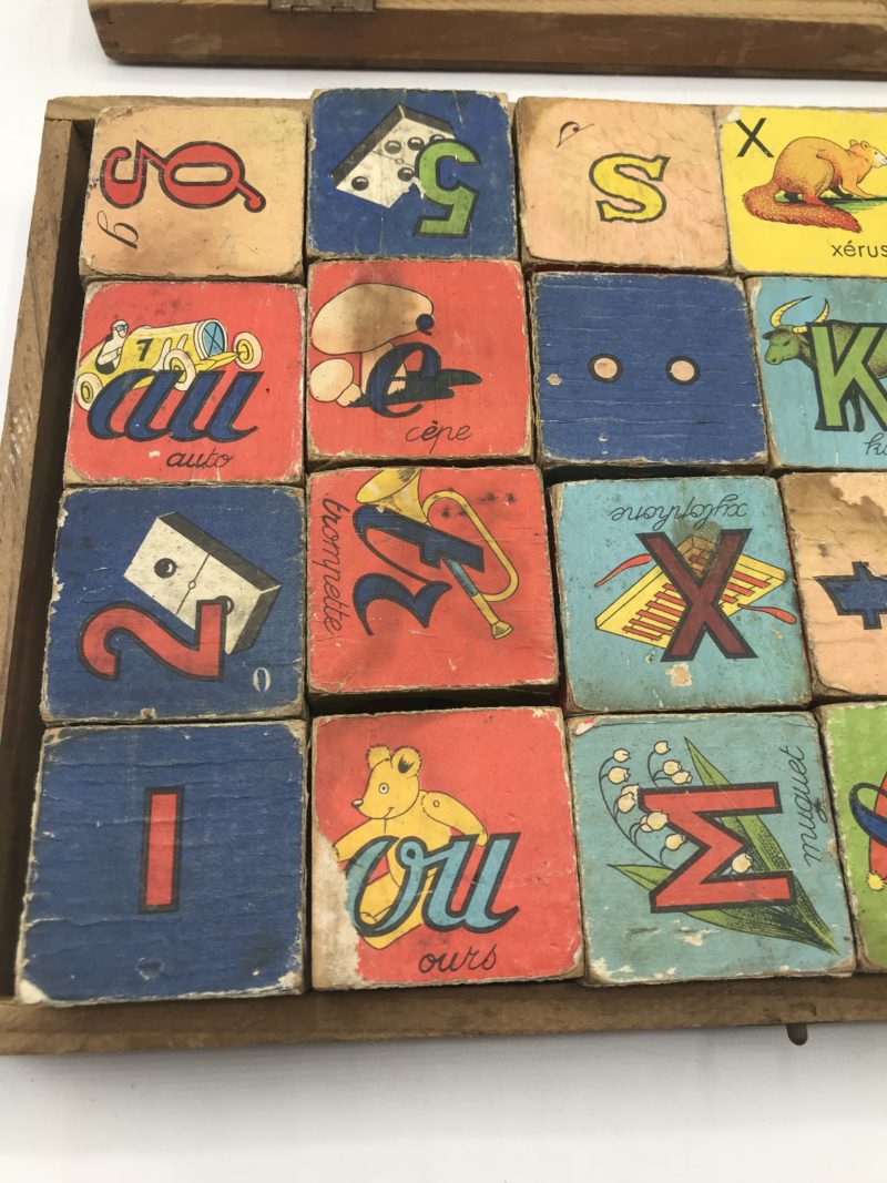Boite vintage en bois de cubes alphabet – Image 4