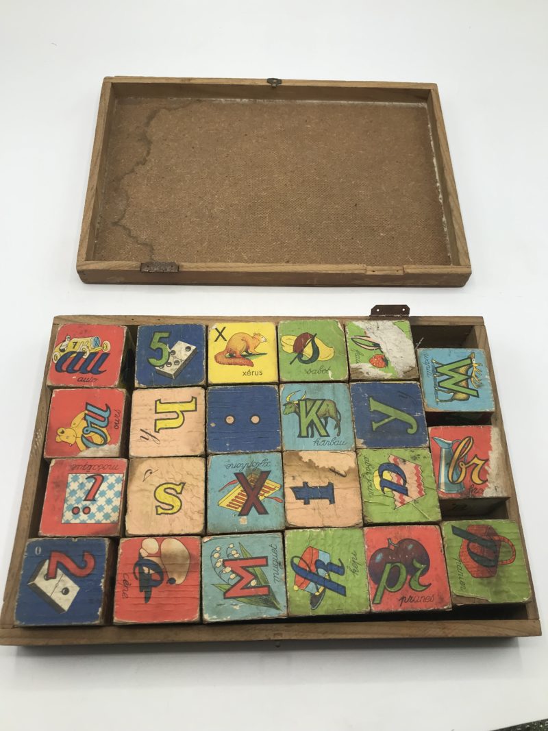 Boite vintage en bois de cubes alphabet – Image 6