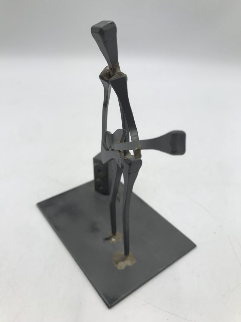 Sculpture Le Clou de Laguiole – Image 3